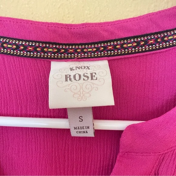 Knox Rose Sleeveless Smocked Pink Dress Sz-Small - Picture 3 of 9